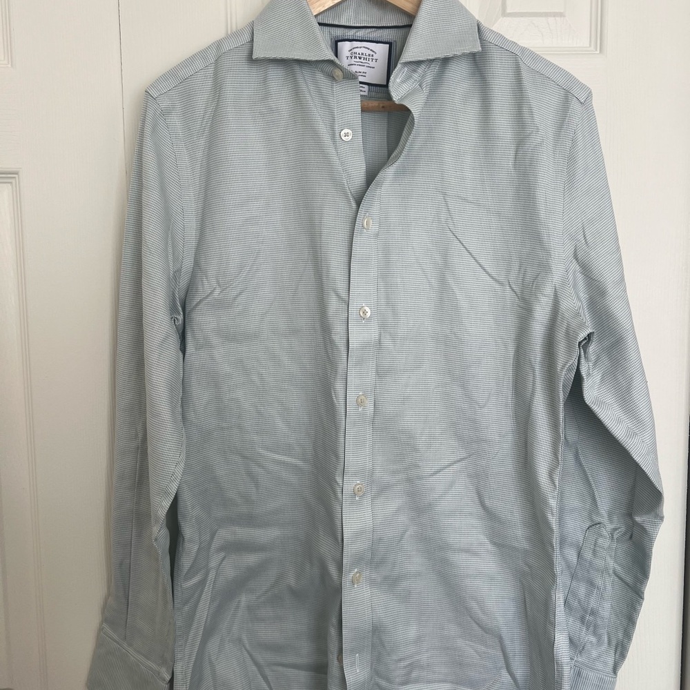 Charles Tyrwhitt Men's Light Blue & green pattern Shirt non iron size 15/34